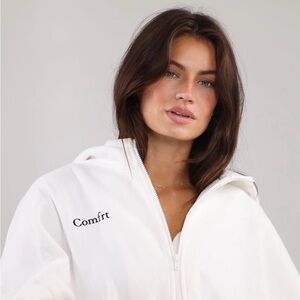 Comfrt White Zipup